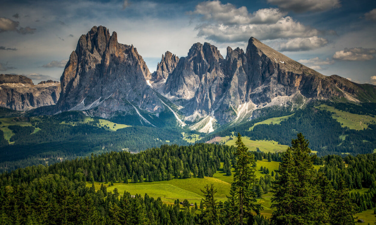 Alpe di Siusi Seiseralm best hike Dolomites