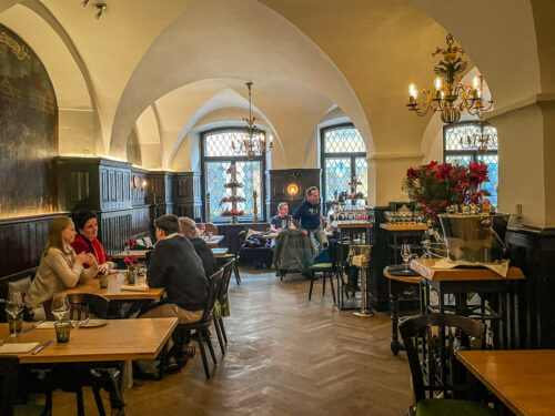 Weinhaus Neuner Munich