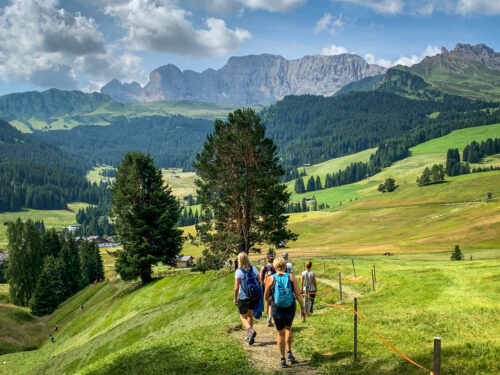 heading down into Seiser Alm/Alpe di Siusi