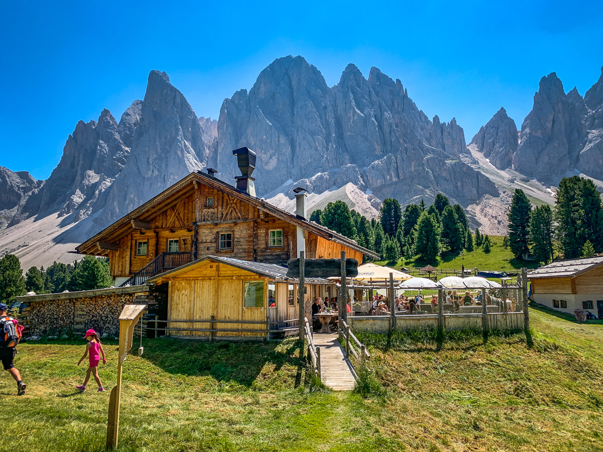 Geisleralm cabin