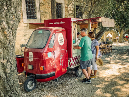 Castelo de São Jorge coffee cart