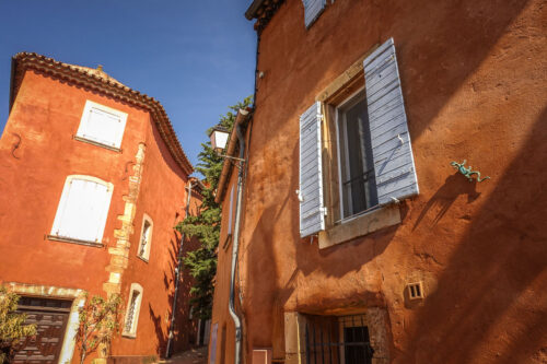 Roussillon Provence ochre buildings