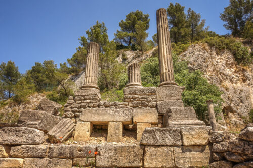 carved pediments Site Archéologique de Glanum