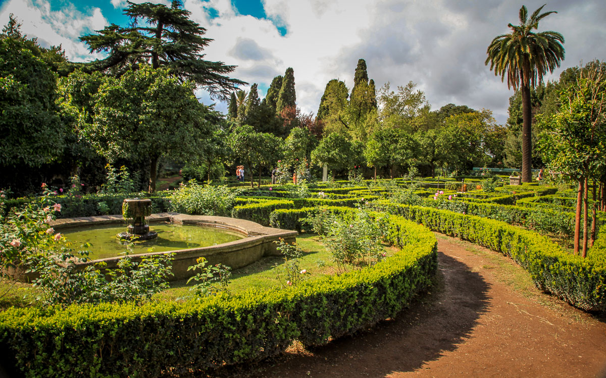 Palatine Hill ornate gardens