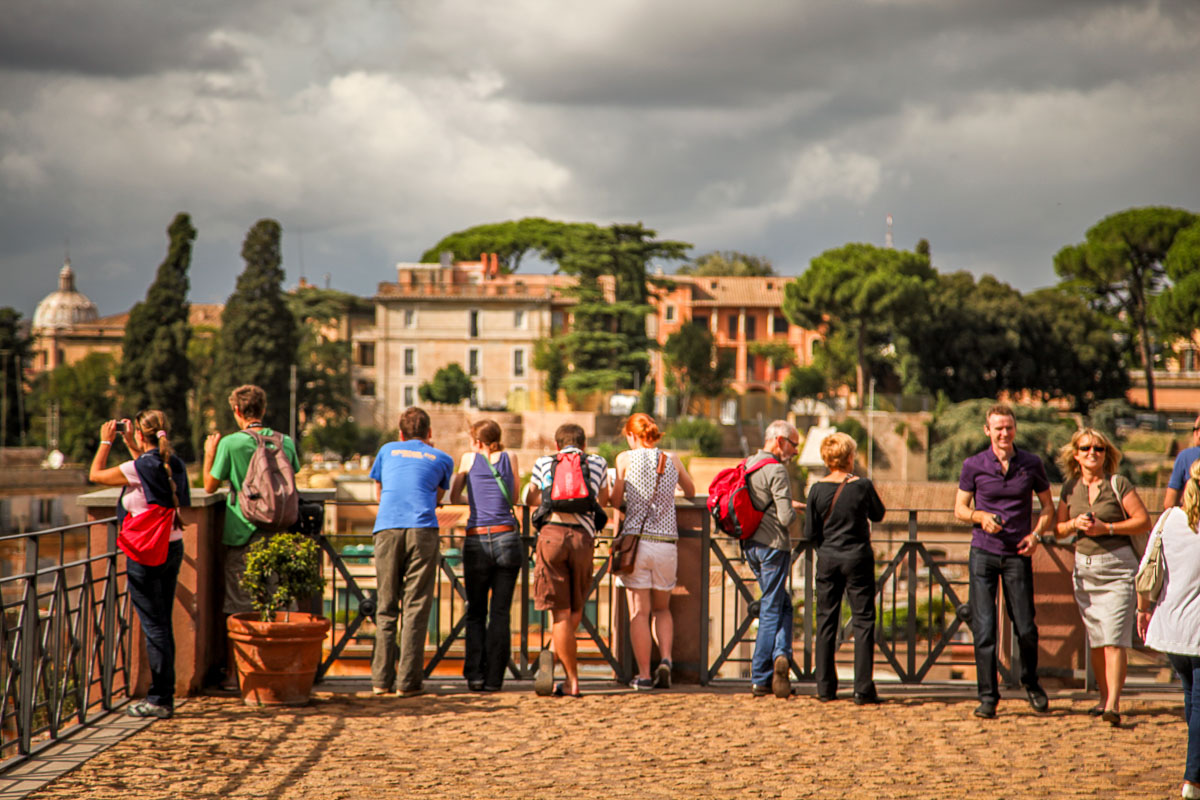 Palatine Hill tourists