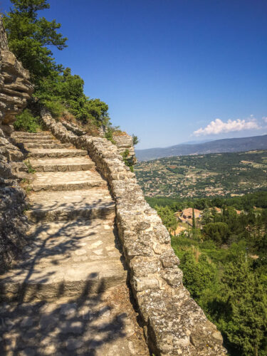 stairs on path Saignon Provence