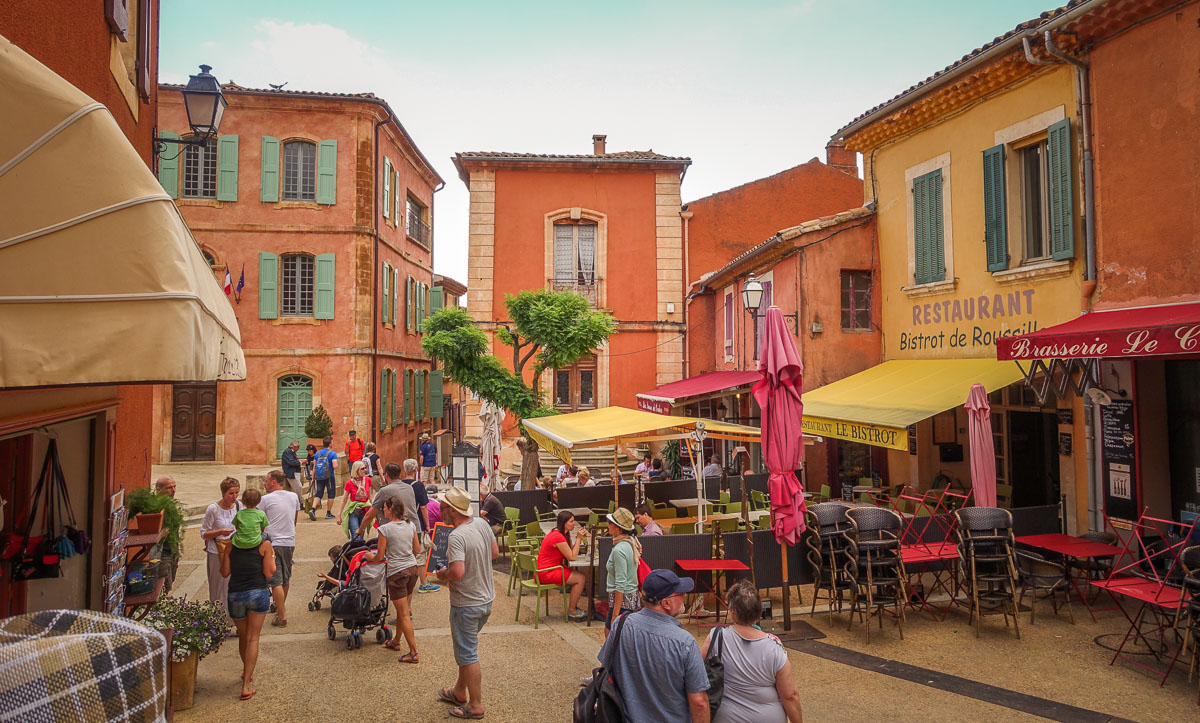 Roussillon Provence main square