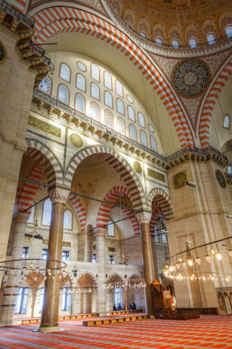 Süleymaniye Mosque arches morning sun