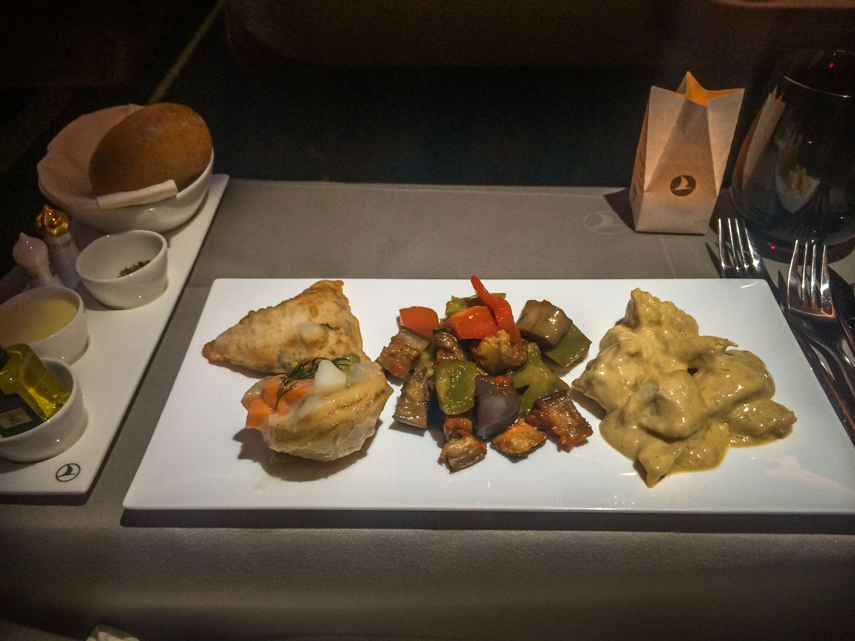 Turkish Airlines Business Class dinner