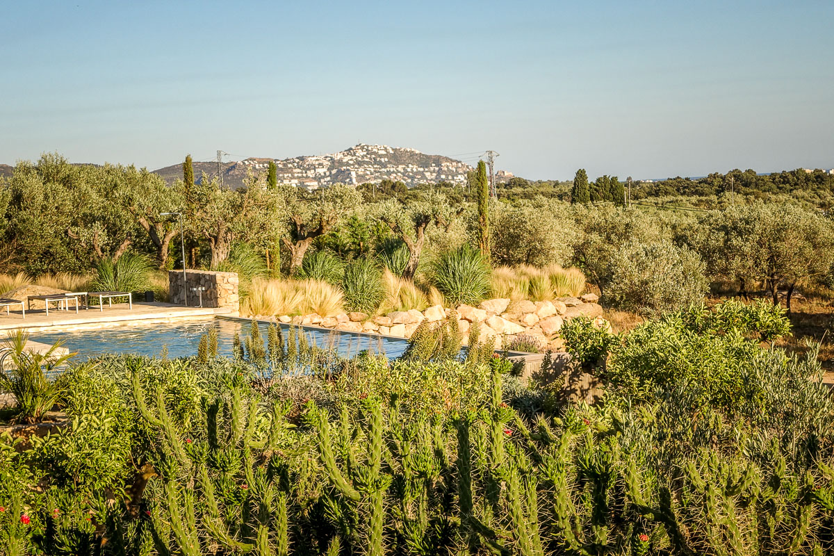 view of Roses Mas Lazuli pool