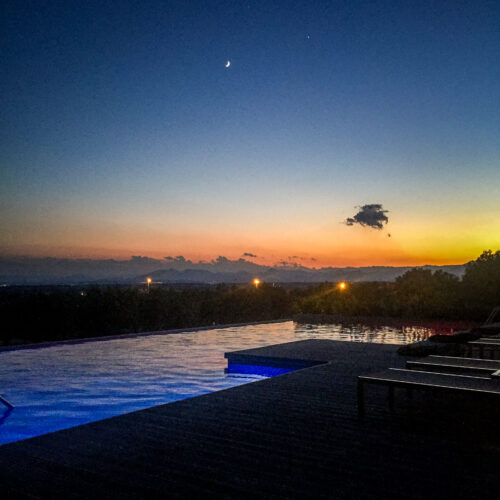 Mas Lazuli pool sunset